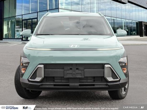 2025 Hyundai Kona Preferred demo image 2