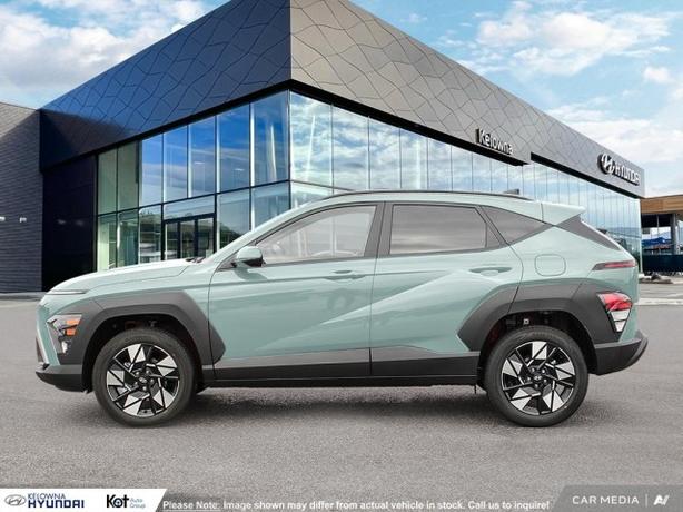 2025 Hyundai Kona Preferred demo image 3