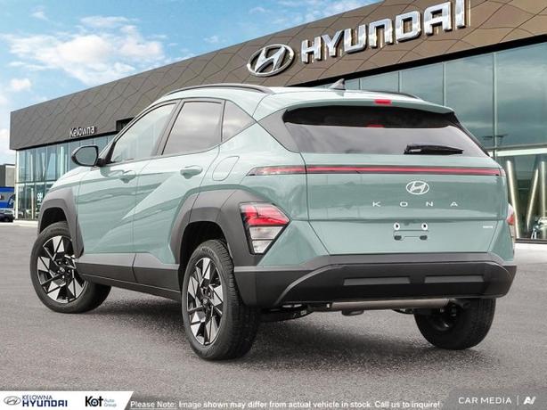 2025 Hyundai Kona Preferred demo image 4