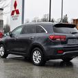 2019 Kia Sorento LX - Heated Steering Wheel & Seats, BlueTooth thumbnail image 3