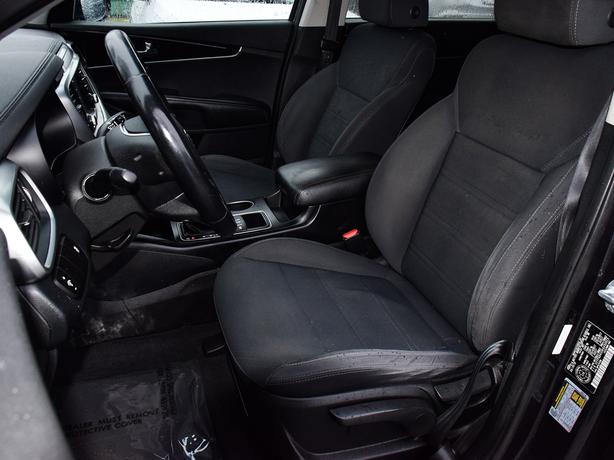 2019 Kia Sorento LX - Heated Steering Wheel & Seats, BlueTooth image 7