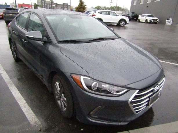 2018 Hyundai Elantra GL SE SUNROOF! HEATED SEATS! image 2