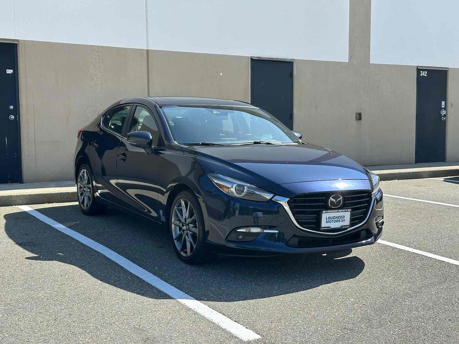 2018 Mazda MAZDA3 display photo