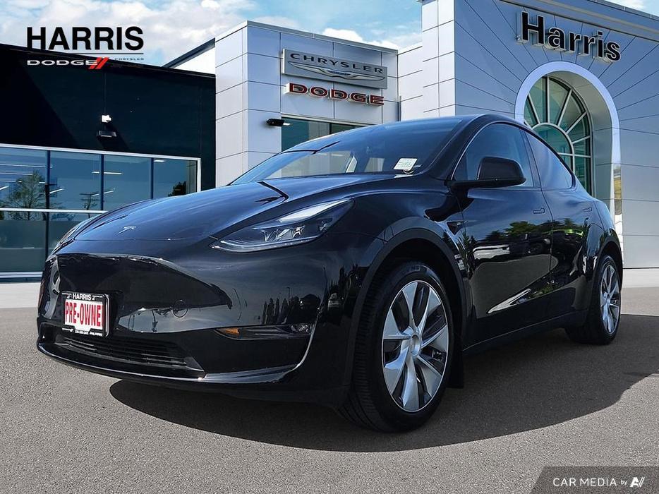 2023 Tesla Model Y Long Range AWD | No Reported Accidents! display photo