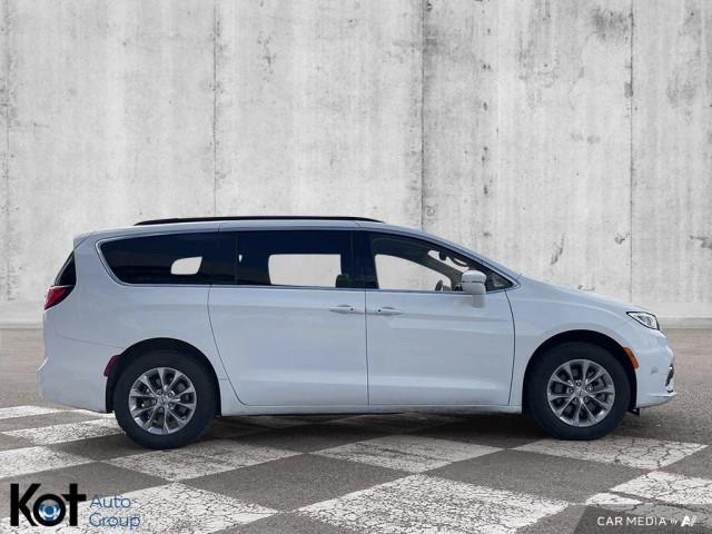 2022 Chrysler Pacifica Touring L | AWD! | Remote Start | Power Liftgate | Apple  display photo