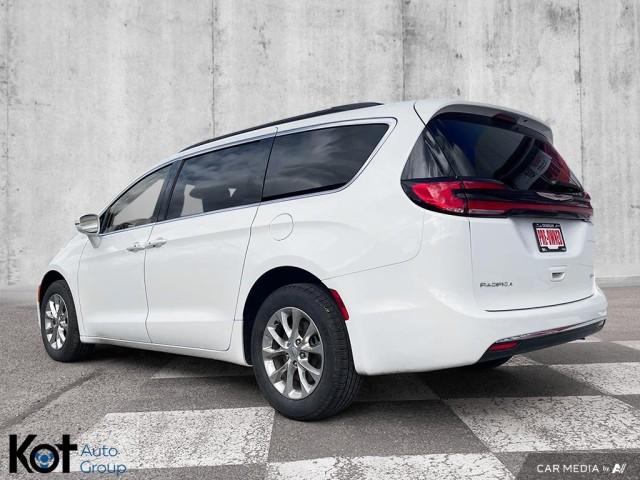 2022 Chrysler Pacifica Touring L | AWD! | Remote Start | Power Liftgate | Apple  display photo