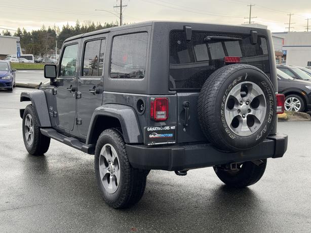 2018 Jeep Wrangler JK Unlimited Sahara 4WD-Hard Top, Block Heater &Auto Headligh image 8