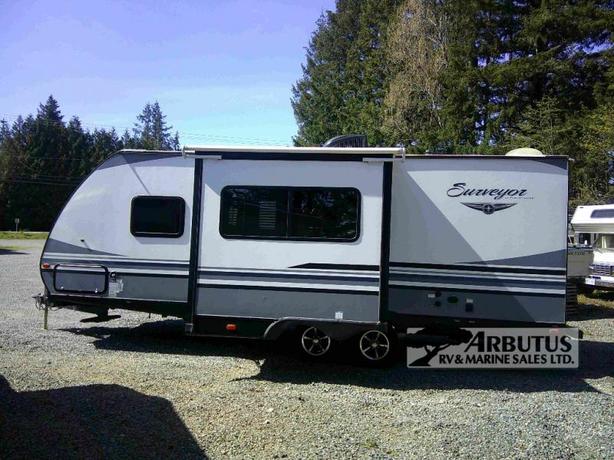 Used 2019 Forest River RV Surveyor 243RBS image 3