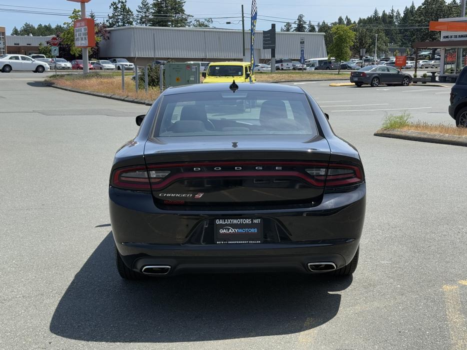 2023 Dodge Charger SXT AWD - Front Dual Zone A/C & Fog Lights display photo