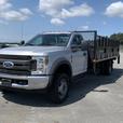2019 Ford F-550 2WD 17 Foot Flat Deck Truck w/ Power Tailgate thumbnail image 3