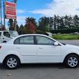 2010 KIA Rio thumbnail image 8