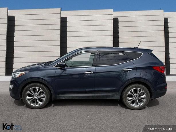 2013 Hyundai Santa Fe SE LEATHER! BACKUP CAMERA! HEATED SEATS! image 3
