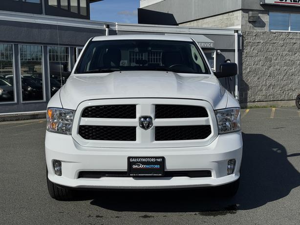 2023 Ram 1500 Classic Express 4WD- HEMI V8, Block Heater & Rear Step Pad image 3