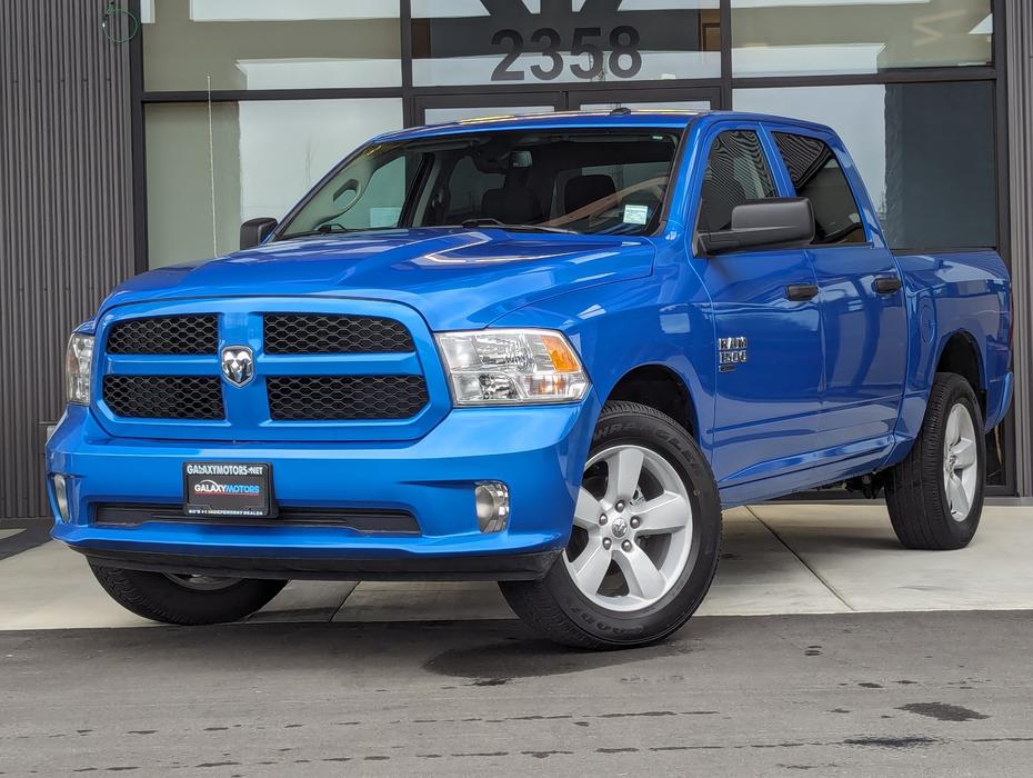 2023 Ram 1500 Classic Express - 3.6L V6, Crew Cab, Short Bed, 4x4 display photo