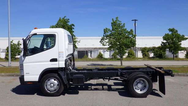 2015 Mitsubishi Fuso FE Cab And Chassis  3 seater Diesel image 6