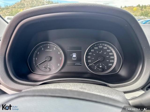 2018 Hyundai Elantra GT GLS LOW KMS! SUNROOF! BACKUP CAMERA! display photo