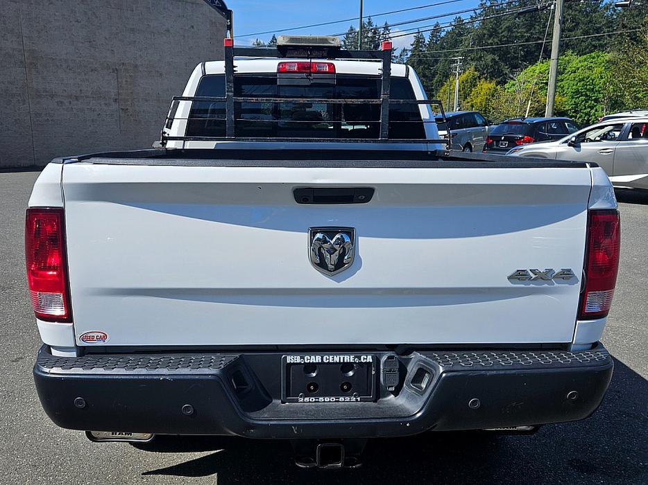 2013 Ram  2500 SLT display photo