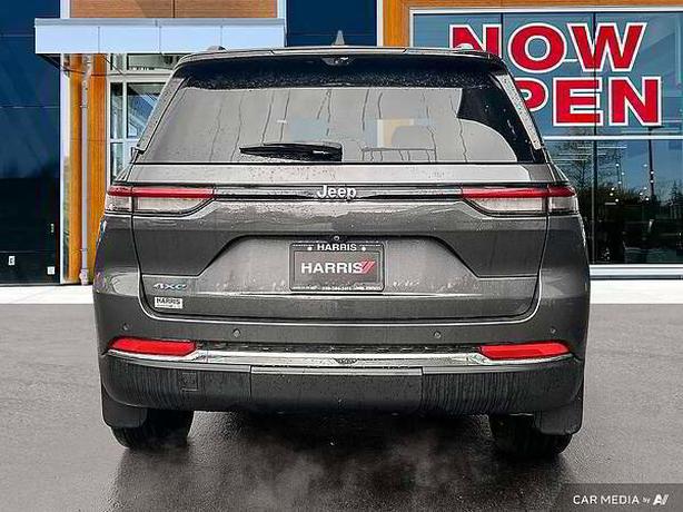 2023 Jeep Grand Cherokee 4xe 4x4 | Panoramic Sunroof | Heated Seats! demo image 5