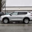 2025 Mitsubishi Outlander PHEV SE - $10,000 Discount, Manager Demo! thumbnail image 2