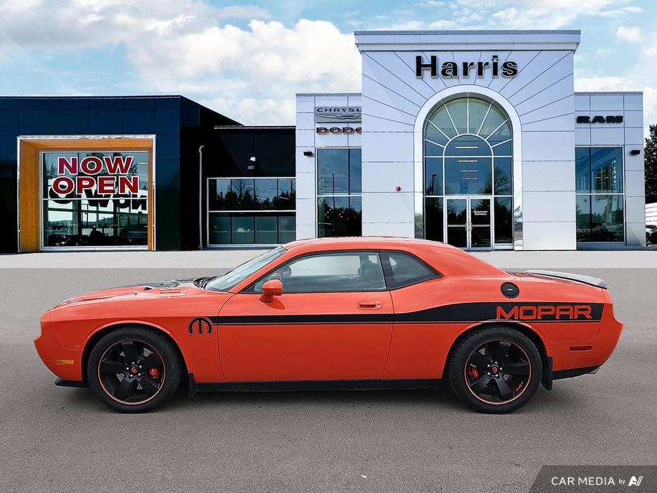 2010 Dodge Challenger 2dr Cpe SRT8 | No Reported Accidents! display photo