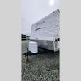 Used 2010 CrossRoads RV Zinger ZT290DB thumbnail image 2