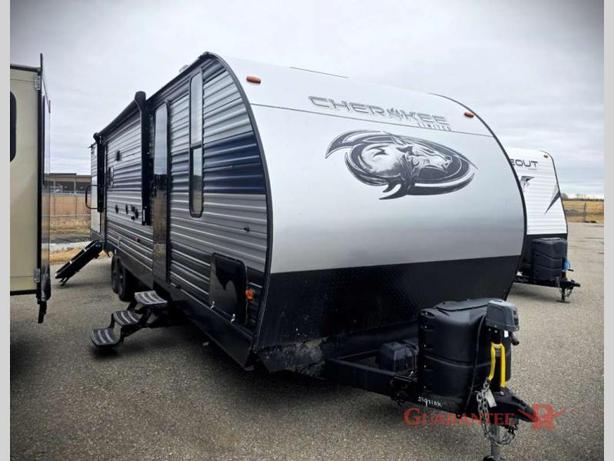 Used 2022 Forest River RV Cherokee 294GEBG image 1
