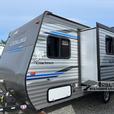 Used 2020 Coachmen RV Catalina Summit Series 172BHS thumbnail image 2