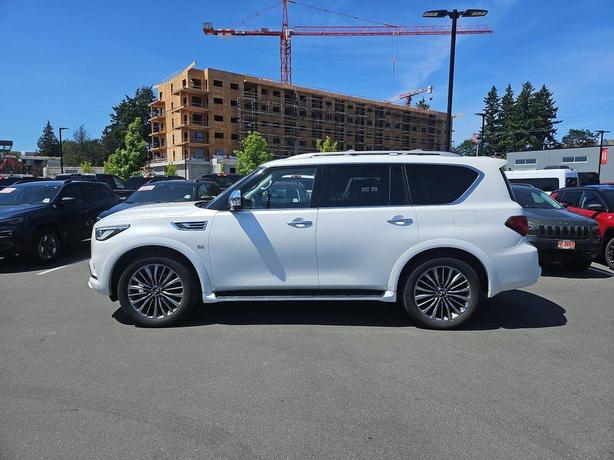2018 Infiniti QX80 | Leather | Heated Seats! image 3