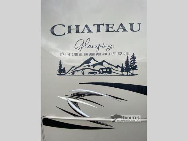Used 2018 Thor Motor Coach Chateau 28Z image 5