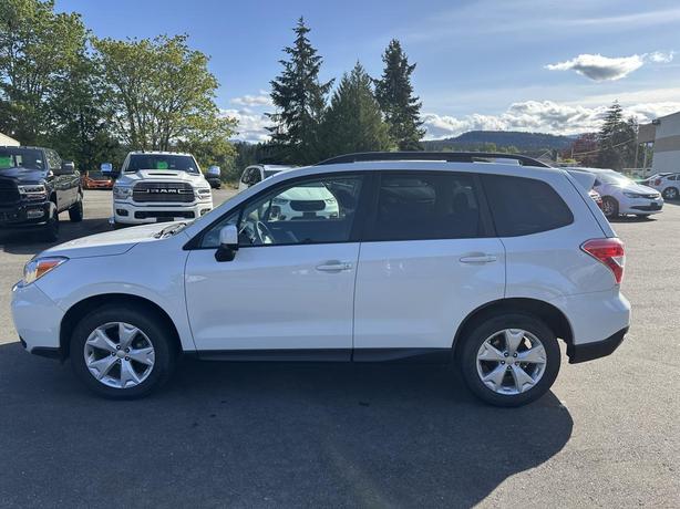 2016 Subaru Forester I Touring Tech Pkg image 2