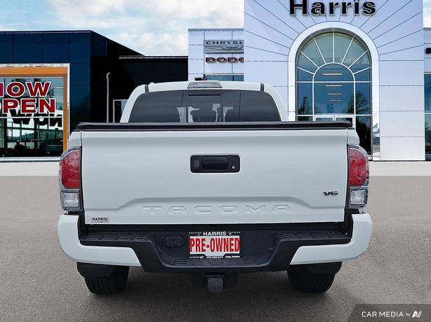 2023 Toyota Tacoma | One Owner! image 5
