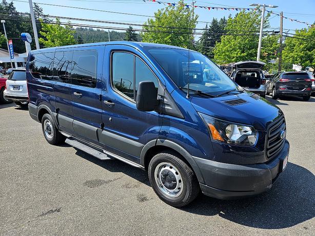 2016 Ford  Transit Wagon XL image 1