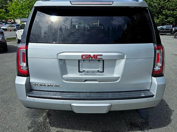 2016 GMC  Yukon XL SLT image 2