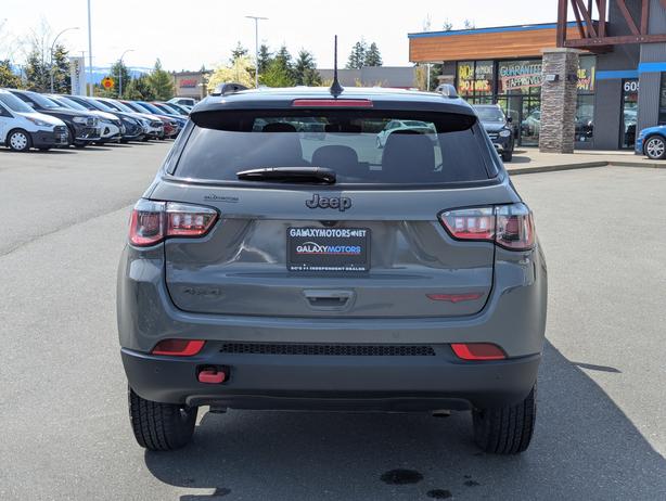 2023 Jeep Compass Trailhawk - 4x4, No Accidents, Heated Seats image 7