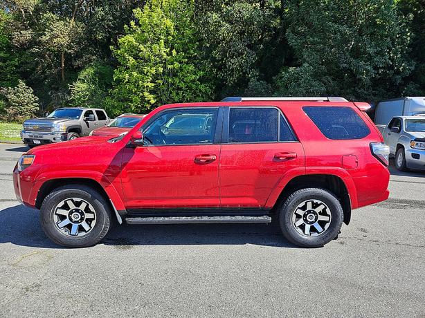 2015 Toyota  4Runner Limited image 4