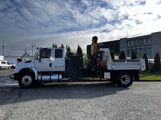 2013 International DuraStar 4300 Dump Truck With Crane Air Brakes Diesel image 6