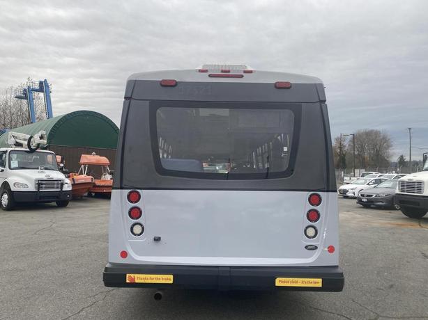2017 Chevrolet Express G4500 21 Passenger Bus With Wheelchair Accessibility image 4