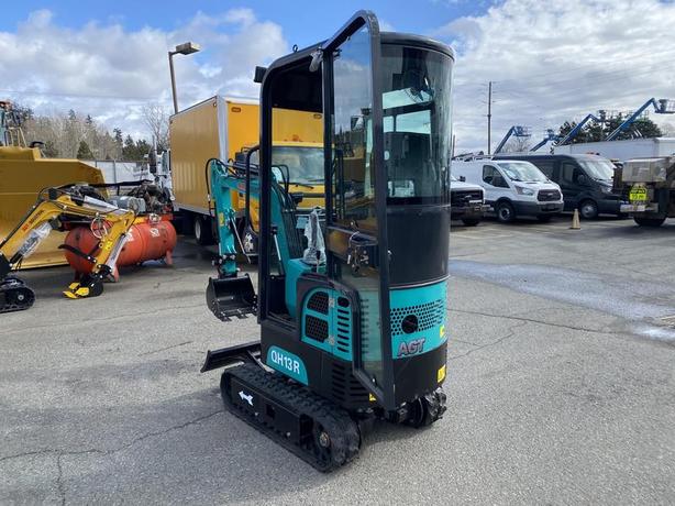 2024 AGT Industrial QH13R Mini Excavator 420CC Gas Engine (New) image 3