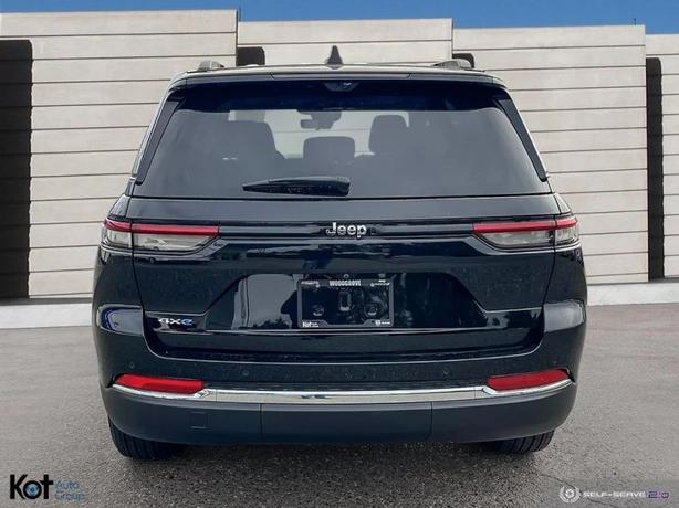 2023 JEEP GRAND CHEROKEE 4XE image 5