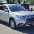 2020 Mitsubishi Outlander ES - Heated Seats, Apple Carplay/Android Auto thumbnail image 4