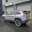 2019 Jeep Cherokee Trailhawk Elite 4x4 | Panoramic Sunroof! thumbnail image 4