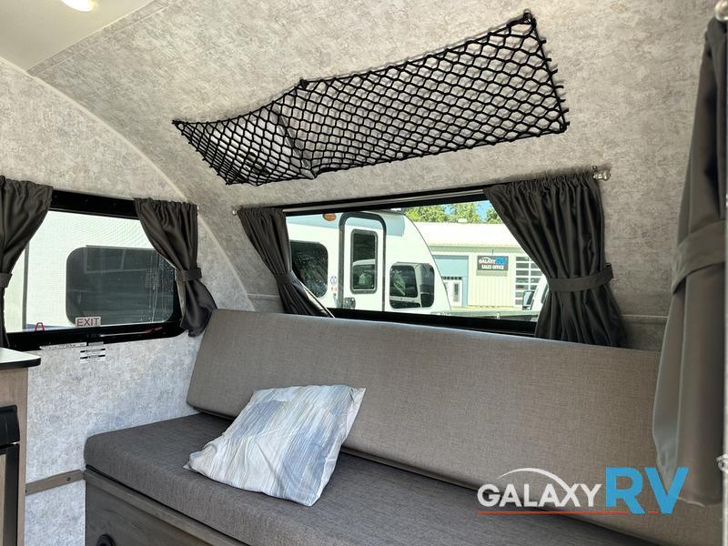 Used 2023 Prolite Lounge display photo