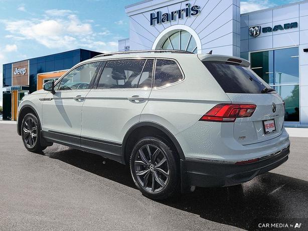 2023 Volkswagen Tiguan Comfortline 4MOTION | Heated Seats! image 4