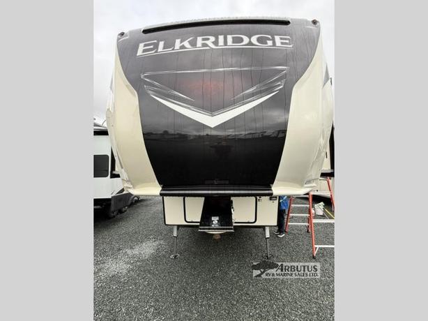Used 2019 Heartland ElkRidge 40FL image 3