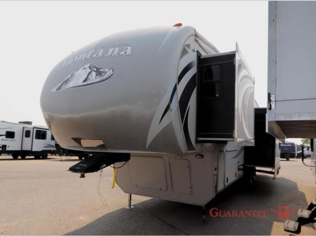 Used 2013 Keystone RV Montana High Country 338DB image 3