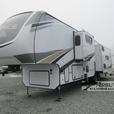 Used 2021 Alliance RV Paradigm 370FB thumbnail image 4