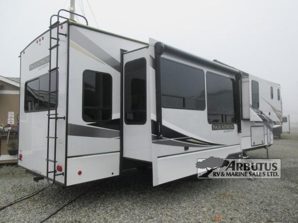 Used 2021 Alliance RV Paradigm 370FB image 7
