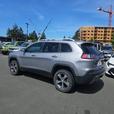 2019 Jeep Cherokee Limited 4x4 | Panoramic Sunroof! thumbnail image 4