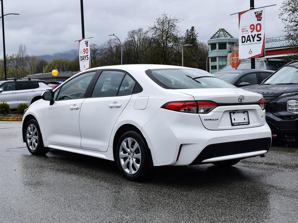 2022 Toyota Corolla LE - Forward Collision Mitigation, Lane Departure image 3
