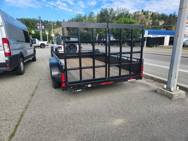 2024 canada trailer Vehicle Trailer image 3